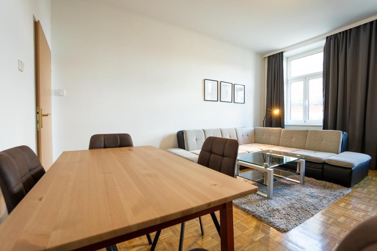 Two Bedrooms Family Apartment Wien
