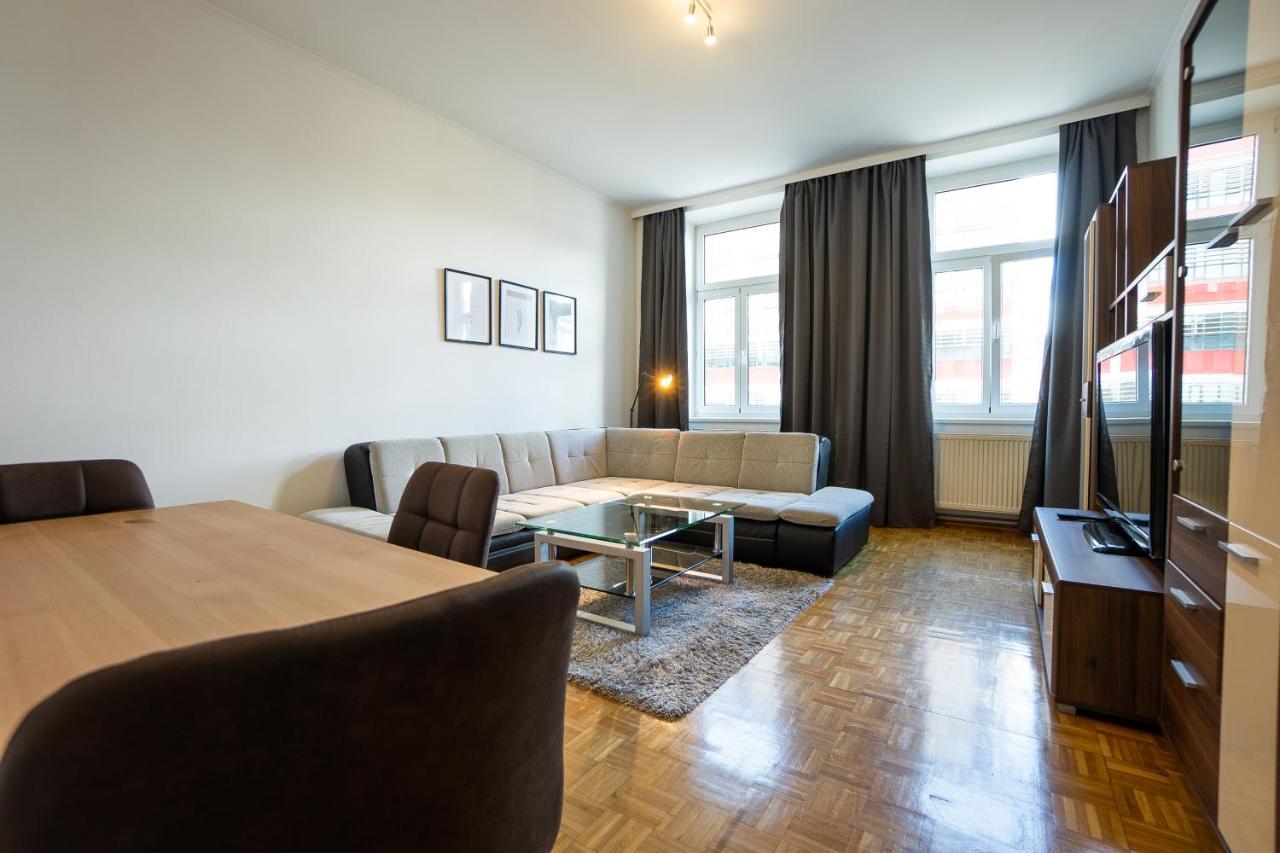 Two Bedrooms Family * Wien